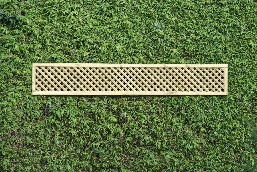 Diamond Privacy Lattice Panels – Crestala Fencing Centre